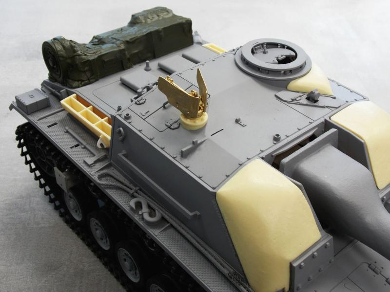 All-round fire MG with protective shield 1:16